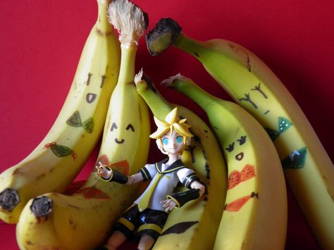 Kagamine Len Banana, Len Funny, Len Vocaloid, Len Y Rin, Kagamine Twins, Kagamine Rin And Len, Vocaloid Funny, Vocaloid Characters, Colorful Stage