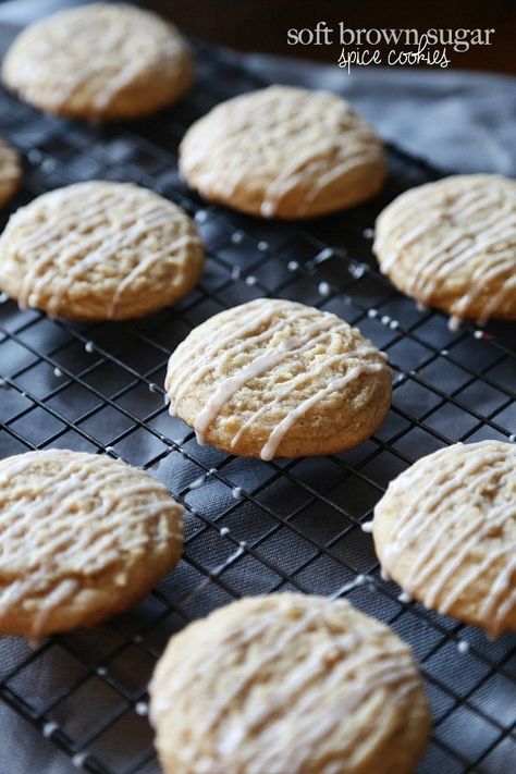 Nutmeg Cookies, Best Snickerdoodle Cookies, Cookies And Cups, Homemade Sugar Cookies, Snickerdoodle Recipe, Sugar Cookie Icing, Baked Cookies, Snickerdoodle Cookie Recipes, Drop Cookies