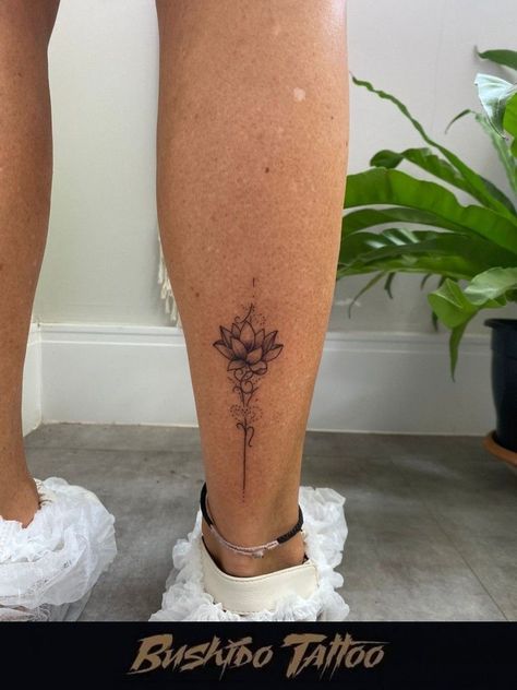 Behind The Leg Tattoos For Women, Lotus Back Tattoo, Birdcage Tattoo, Feminine Shoulder Tattoos, Floral Thigh Tattoos, Tattoos For Women Flowers, Henna Tattoo Designs Simple, Petite Tattoos, Birth Flower Tattoos