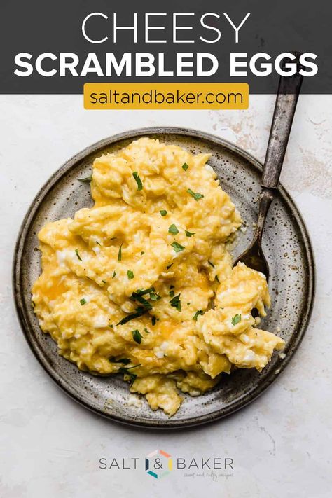 Cheesy Scrambled Eggs, Best Scrambled Eggs, Breakfast Tacos Recipe, Fluffy Scrambled Eggs, Scrambled Eggs Recipe, Breakfast Burritos Recipe, Tacos And Burritos, Brunch Time, Healthy Family