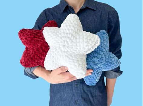 Giant Star- Crochet Pattern – Clover Needlecraft Crochet Pillow Patterns Free, Statement Pillow, Star Crochet, Star Pillow, Giant Star, Crochet Star, Crochet Pillow Pattern, Crochet Pillows, Plushie Patterns