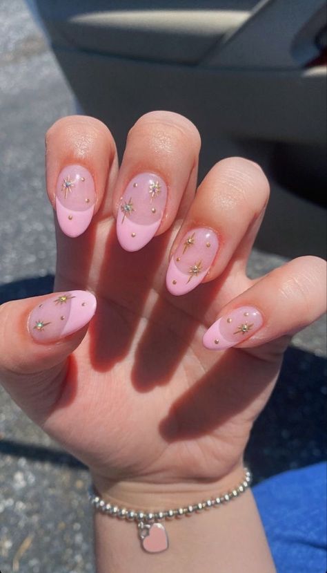 Nails Acrylic Summer, At Home Nails, Stylish Nail Art, Home Nails, Nails Silver, May Nails, Gold Prom, Nails Gold, 2024 Prom