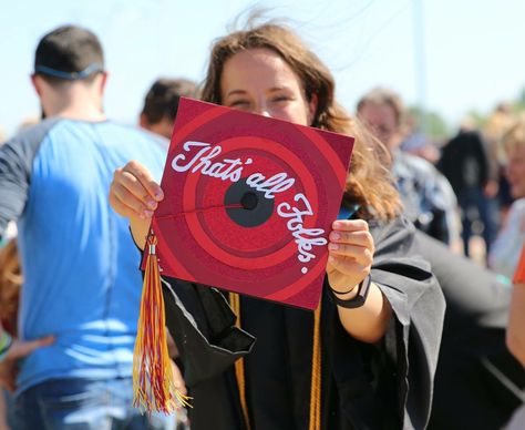 Looney Tunes inspired graduation cap. That's All Folks!