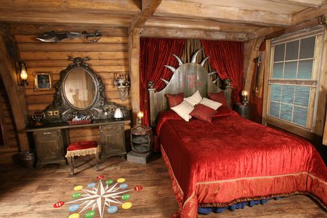 Pirate Room (Mutiny Bay themed) Pirate Bedroom Ideas, Pirate Bedroom Decor, Pirate Ship Bedroom, Pirate Room Decor, Pirate Bedroom Theme, Pirate Bedroom, Pirate Room, Pirate Decor, Pirates Life