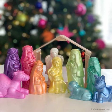 Rainbow Christmas Tree, Christmas Cones, Rainbow Christmas, Kitsch Christmas, Christmas Decorations For Kids, Rainbow Paint, Rainbows Christmas, Christmas Craft Projects, Nativity Crafts