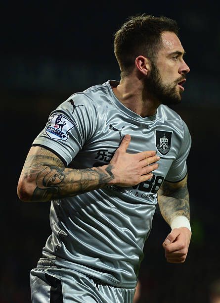 Danny Ings of Burnley in 2015. Burnley Fc, Southampton Fc, Lacrosse Gifts, Football Stars, Southampton, Lacrosse, Tumblr Blog, Liverpool, Soccer