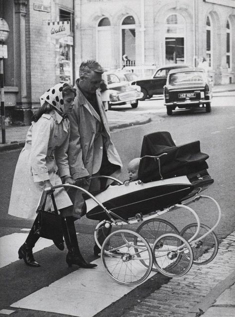 cary and dyan grant Cary Grant Daughter, Jennifer Grant, Dyan Cannon, Gary Grant, Walking Baby, Gentleman's Club, Jeanette Macdonald, Vintage Pram, Bristol England