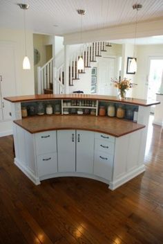 Rounded kitchen island. Love the storage underneath. Rounded Kitchen Island, Rounded Kitchen, Round Kitchen Island, Curved Kitchen Island, Organiser Cucina, Curved Kitchen, Small Kitchen Island, Round Kitchen, Diy Kitchen Island