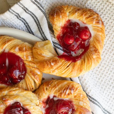 Cherry Danish Recipe, Cherry Danish, Danish Recipe, Cherry Filling, Danish Pastry, Cheese Danish, Danish Food, Cherry Recipes, Breakfast Pastries