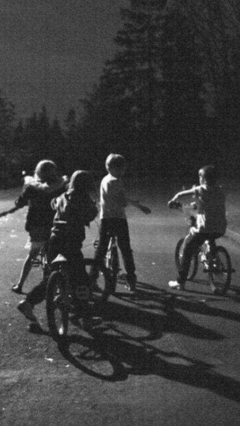 Hurry Up We're Dreaming, Riding Bikes, Black And White Photograph, Vintage Memory, Photo Vintage, Great Memories, The Good Old Days, Back In The Day, Memory Lane