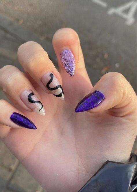 Maleficent Nails, Em Nails, Spring Acrylic Nails, Disney Nails, Modern Disney, Acrylic Nails Coffin, Pretty Stuff, Disney Halloween, Disney Villains