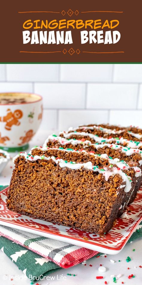 Slices of frosted gingerbread banana bread standing up on a red and white plate. Festive Banana Bread, Ginger Banana Bread Recipe, Winter Banana Bread, Molasses Banana Bread, Christmas Banana Bread Recipe, Banana Gingerbread Loaf, Christmas Banana Recipes, Holiday Banana Bread, Banana Bread Christmas