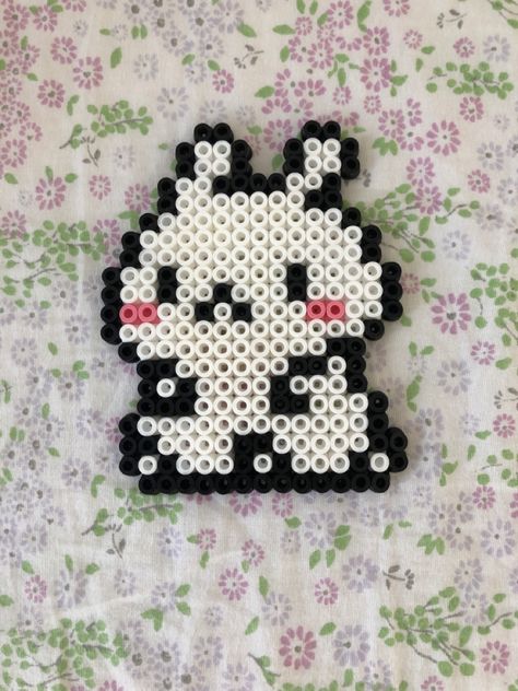 Bunny Pixel Art, Melty Bead Designs, Melt Beads, Melt Beads Patterns, Hamma Beads Ideas, Pearl Beads Pattern, Beads Patterns, Fuse Bead Patterns, Scene Princess