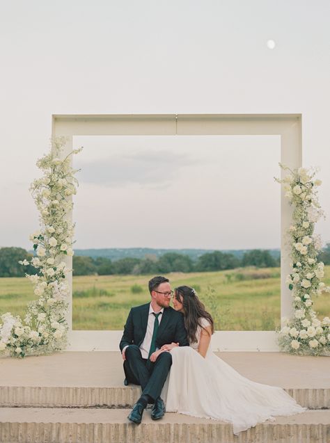 Wedding Reception Layout, Prospect House, Reception Layout, Total White, Frame Wedding, Wedding Picture Frames, Ceremony Decor, White Picture Frames, Ceremony Backdrop