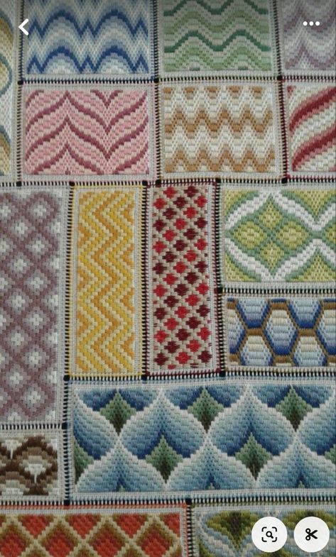 Motifs Bargello, Bargello Quilt, Bargello Patterns, Plastic Canvas Books, Bargello Needlepoint, Plastic Canvas Coasters, Plastic Canvas Stitches, Crochet Jewelry Patterns, Geometric Embroidery