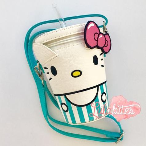 Makeup Gifts Basket, Hello Kitty Cup, Sanrio Bag, Pop Bag, Bobtail Cat, Cute School Bags, Kawaii Bags, Hello Kitty Bag, Unique Handbags