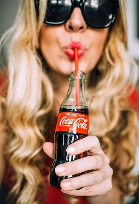 Coke Photoshoot, Coke Cola Aesthetic, Coca Cola Photoshoot, Coca Cola Photography, Coca Cola Aesthetic, Cola Aesthetic, Photography Practice, Cocoa Cola, Coke Ad