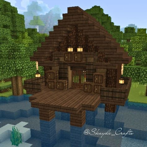 Minecraft Fishing Dock House, Minecraft Fishing Hut Ideas, Fishermans Hut Minecraft, Minecraft Fishing Hut Interior, Minecraft Fishing Cabin, Small Fishing House Minecraft, Minecraft Fishing Dock, Minecraft Dock, Minecraft Multiplayer