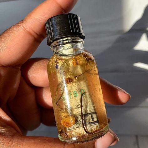 Oil
Beauty 
Lotion
Potion
Conjure oil
Hoodoo
Spell work
Magick
Magic
Pagan Full Moon Spiritual, Money Drawing Oil, Spiritual Money, Meditation Art Spirituality, Moon Spiritual, Art Spirituality, Hoodoo Conjure, Money Drawing, Conjure Oil