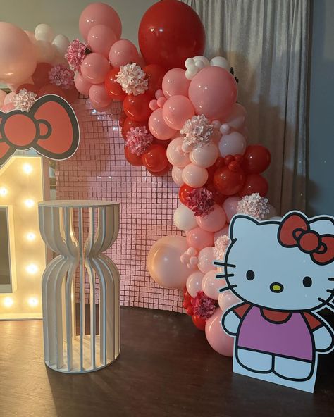 Hello kitty 🤍🎀 • • • • • #hellokitty #hellokittylover #hellokittybirthday #balloondecor #balloongarland #dfwpartyrentals #balloonstylist #balloondecor #instadaily Red Hello Kitty Party Decorations, Hello Kitty Graduation Party, Hello Kitty Balloon Garland, Hello Kitty Baby Shower, Hello Kitty Theme Party, Hello Kitty Birthday Party, Hello Kitty Baby, Senior Ideas, Hello Kitty Themes