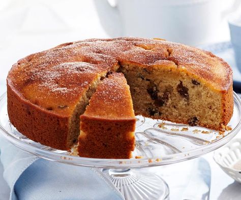 Sultana cinnamon tea cake Sultana Cake, Cinnamon Tea Cake, Raisin Cake, Dark Chocolate Recipes, Tea Cakes Recipes, Cinnamon Tea, Cinnamon Raisin, Tea Cake, Puff Pastry Recipes