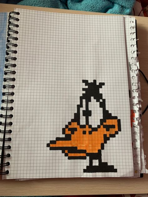 Graph Paper Art Characters, Skateboard Pixel Art, Grid Paper Art Drawings, Pixel Art Cartoon Characters, Cute Pixel Drawing, Grid Paper Art, Pixel Art Drawings, Pixel Art Facil, Pixel Art Ideas Creative