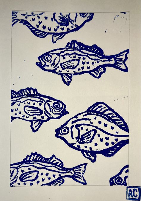 This beautiful handmade blue fish block print is a unique piece of art. Carved from a rubber block stamp using Speedball carving tools, the linocut print captures the intricate details of the fish. The striking blue color adds a pop of color to any room. Hang this piece on your wall to add a touch of handmade charm to your decor. Perfect for any art lover or ocean enthusiast. Pop Art Fish, Linoleum Block Print, Blue Fish Drawing, Block Print Ideas, Block Printing Ideas Design, Colorful Linocut, Fish Lino Print, Block Art Ideas, Fish Illustration Art