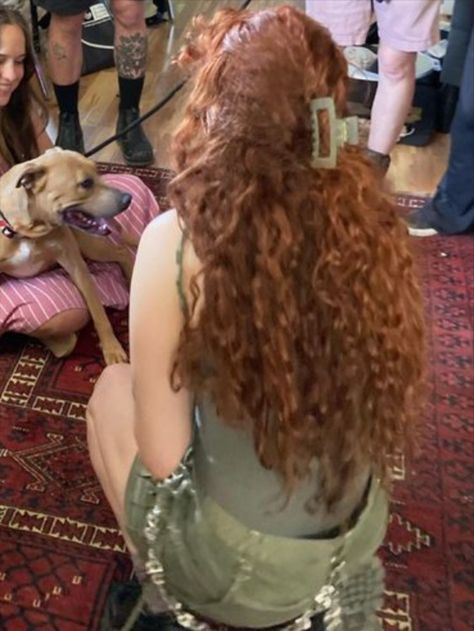 chappell roan at richmond animal care & control in richmond, VA. (via racc_shelter on ig) may 23rd, 2024 Chapell Roan, Trish Una, Church Girl, Scissor Sisters, Chappel Roan, Hair Motivation, Gov Ball, Lily Evans, Chappell Roan