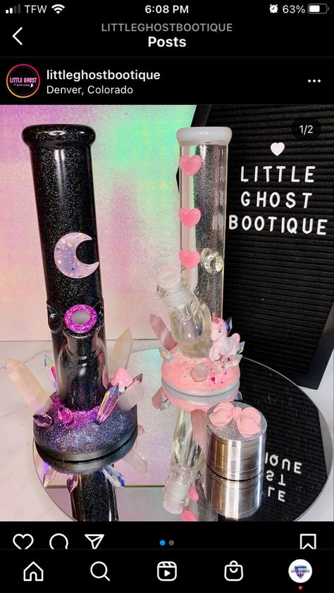 Cool Bong Designs, Bong Decorating Ideas, Cute Bong, Bong Aesthetic, Diy Bong, High Jokes, Magic Herbs, Pretty Pens, Puff Puff