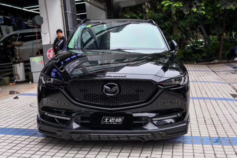 Mazda X5, Mazda Cx 8, Mazda Cx3, Mitsubishi Triton, Kia Cerato, Mazda Cx5, Land Cruiser Prado, Hyundai I30, Toyota Land Cruiser Prado