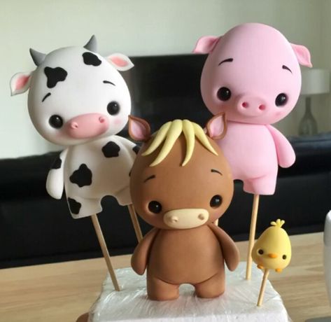 Farm Birthday Cakes, Barnyard Cake, Farm Animal Cupcakes, Farm Animal Cakes, Gruffalo's Child, Farm Cookies, Farm Animal Party, Farm Themed Birthday Party, Polymer Clay Gifts