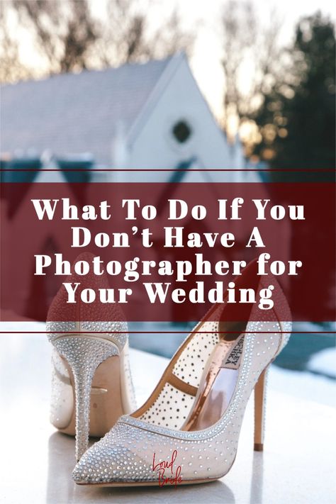 Cheap Wedding Photography Ideas, Wedding Photography On A Budget, Wedding Without Photographer, Taking Your Own Wedding Photos, No Photographer At Wedding, Diy Wedding Pictures, Wedding Photography Hacks, Iphone Wedding Photos, Easy Wedding Photos