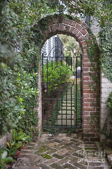 Archway Gate, Rose Gate, Brick Gate, Stone Gate Entrance, Stone Wall Gate Entrance, Farm Entrance Gates Stone Walls, Metal Garden Gates Vintage, Ornate Gate, Castle Gate Brick