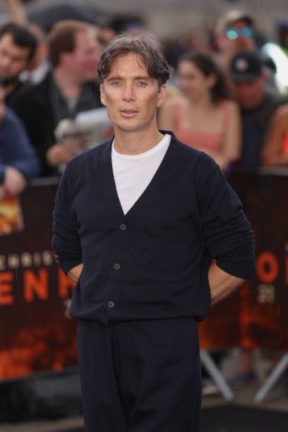 Cillian Murphy Peaky Blinders, Ocean Blue Eyes, Classy Outfits Men, Very Short Hair, Celeb Crushes, Cillian Murphy, Pale Skin, Peaky Blinders, Lana Del Rey