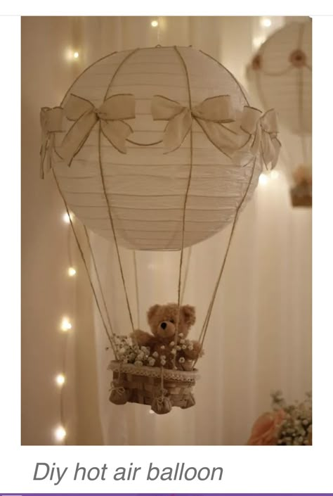 Teddy Bear Air Balloon, Paper Lantern Hot Air Balloon Diy, Simple Nursery Themes, Diy Hot Air Balloon Decor, Hot Air Ballon Diy, Diy Hot Air Balloon Basket, Baby Bear Baby Shower Theme, Craft Hot Air Balloon, Hot Air Balloon Room