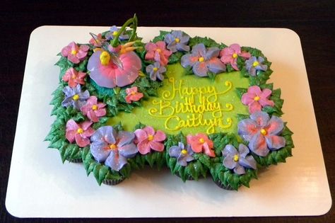 Fairy Cupcake Cake, Tinkerbell Cupcakes, Enchanted Theme, Tinkerbell Birthday Cakes, Ideas For Cupcakes, Birthdays Cakes, Cupcakes Decorating, Tinkerbell Birthday, Fairy Cupcakes