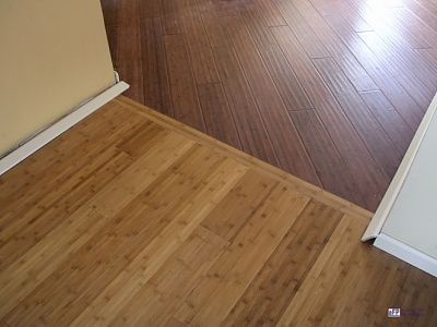 how to connect 2 different wood floors - Google Search Laying Hardwood Floors, Basement Subfloor, Light Flooring Living Room, Modern Wood Floors, Small Basement Remodeling, Homes Farmhouse, Transition Flooring, Types Of Wood Flooring, Painted Wood Floors