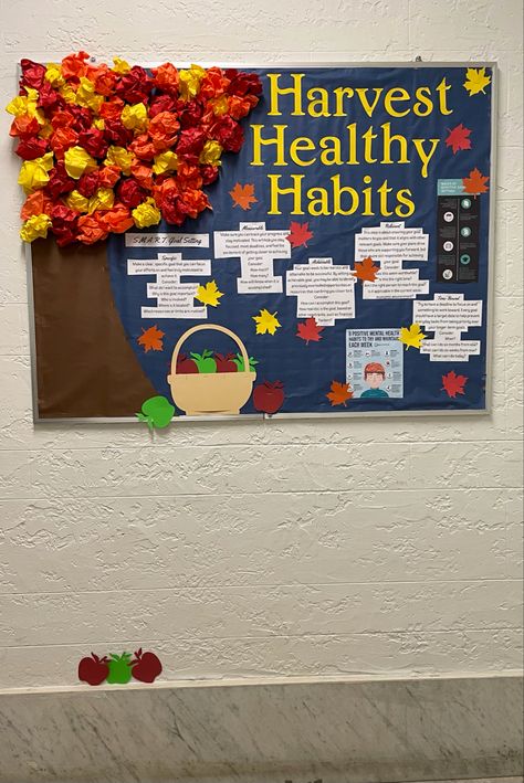 Fall-inspired goal setting bulletin board! Fall Counselor Bulletin Boards, Ra Bulletin Board November, Fall Health Bulletin Board Ideas, Bultin Boards Ideas Classroom, Healthy Habits Ra Bulletin Board, Fall Inspired Bulletin Boards, Ra Bulletin Boards Fall November, Harvest Healthy Habits Bulletin Board, November Bulletin Board Ideas College