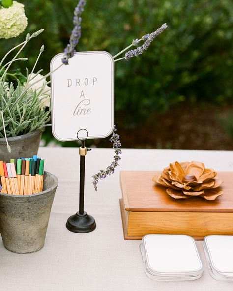 Unique Wedding Guest Book Ideas That Aren't Actually Books Wedding Guest Book Ideas, Entertainment Wedding, Guest Book Ideas, Wedding Guest Book Unique, Unique Guest Book, Wine Signs, Wedding Guest Book Alternatives, Nontraditional Wedding, Martha Stewart Weddings