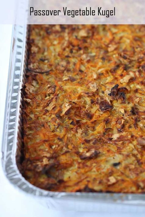 Passover Vegetable Kugel - Renana's Kitchen Passover Vegetable Side Dishes, Passover Kugel Recipes, Passover Side Dishes, Sedar Meal, Passover Carrot Recipes, Vegetable Kugel, Vegetable Kugel Passover, Passover Noodle Kugel Recipes, Recipes For Passover Seder Meal