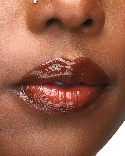 FINALLY! The perfect brown lip topper is heading your way 🙌🏼 Don’t Trip Top gloss is coming in hot on 9/17 🤩 @gabriellekappell is wearing Don’t Trip paired with Universal Lip Liner 🤭 #browngloss #brownglossylips Black Women Lips, Lip Blushing, Glossy Lips, Black American, Lip Liner, In Hot, African American, Black Women, Blush