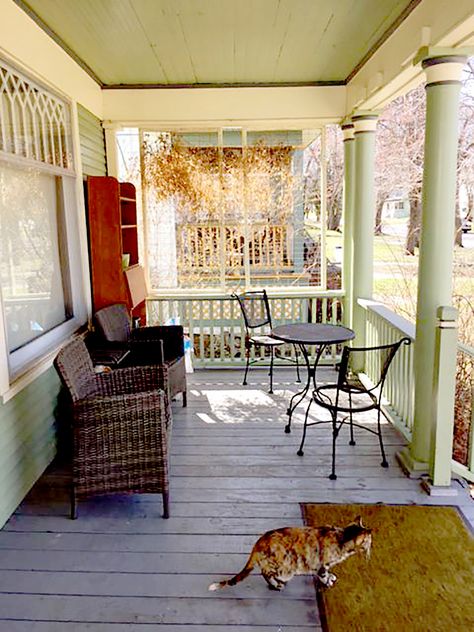 Amazing Before-and-After Porch Makeovers | Better Homes & Gardens Small Screened Porch, Front Porch Remodel, Small Sitting Areas, Small Sitting Area, Small Table And Chairs, Boost Curb Appeal, Small Porch, Porch Paint, Porch Remodel