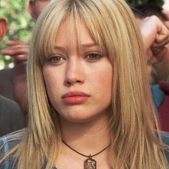 2000s Bangs, Sam Montgomery, 00s Movies, Bangs 2022, Cinderella Story, Hillary Duff, Aesthetic People, Hilary Duff, Dream Hair