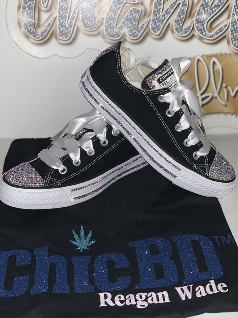 Sequin Converse, Bedazzled Shoes Diy, Quinceanera Shoes, Bedazzled Shoes, Custom Sneakers Diy, Black And White Converse, White Chucks, Rhinestone Projects, Painted Sneakers