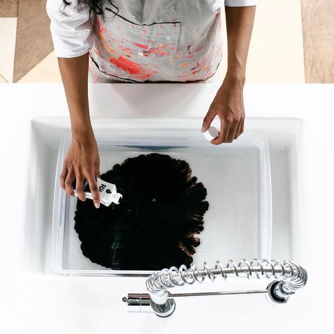 How to Dye Using the Sink or Bucket Method Clothes Dye, Hidden Laundry, Liquid Fabric, Powder Dye, Colour Remover, Rit Dye, Dye Jeans, Shibori Pattern, Faded Black Jeans