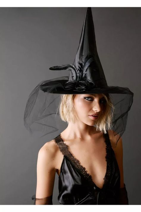 Mesh Veil Witch Hat | Nasty Gal Easy Halloween Costume, Body Chains, Cute Rose, Witch Costume, Easy Halloween Costumes, Halloween Accessories, Easy Halloween, Witch Hat, Online Accessories