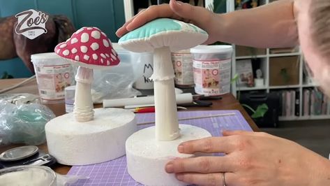 Making MAGICAL Fairytale 🍄 Toadstool / Mushroom 🍄 Cake Toppers - YouTube Mushroom Cake Topper, Toadstool Cake, Mushroom Cake, Toadstool Mushroom, Autumn Recipes, Mushroom House, Novelty Cakes, Diy Cake, Cake Inspiration