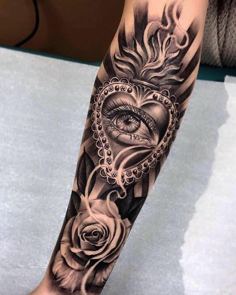 Forearm Tattoos Clock, Tattoos Clock, Unique Half Sleeve Tattoos, Outer Forearm Tattoo, Sacred Heart Tattoos, Cool Wrist Tattoos, Small Forearm Tattoos, Tattoo Magazine, Wrist Tattoos For Guys