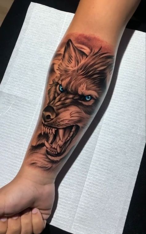 Half Sleeve Tattoos Wolf, Wolf Face Tattoo, Cute Owl Tattoo, Magic Runes, Christ Tattoo, Wolf Face, Ornament Drawing, Angel Wings Tattoo, Wolf Tattoo Design