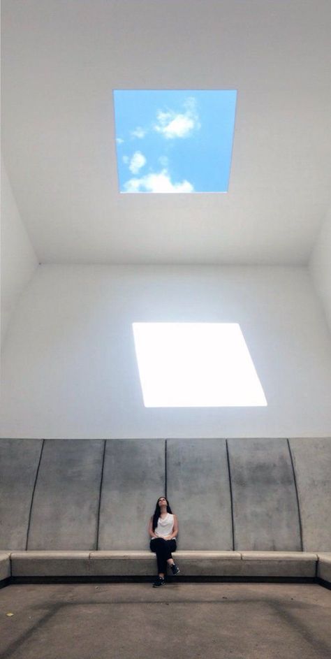 James Turrell - Deer Shelter Skyspace - Yorkshire Sculpture Park Deer Shelter, Atrium Design, Yorkshire Sculpture Park, James Turrell, Set Design Theatre, Theatre Set, Sculpture Park, A Level Art, Space Art